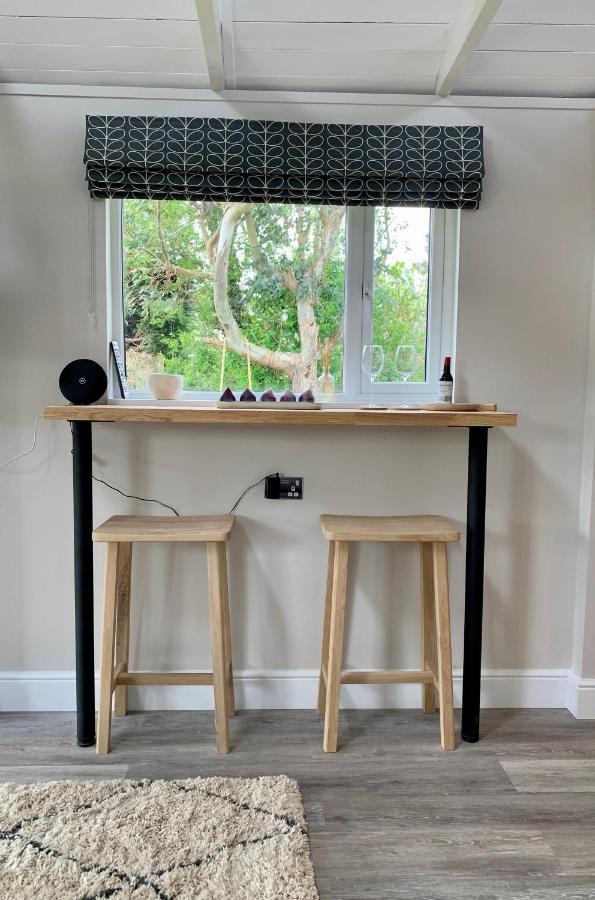 The Nest Hotell Sway Exteriör bild